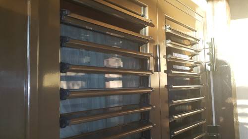 JVS persiane in alluminio con pale orientabili